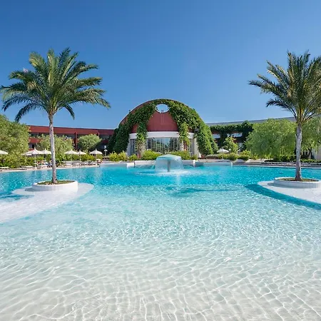 Calanè Village Semesteranläggning (resort)