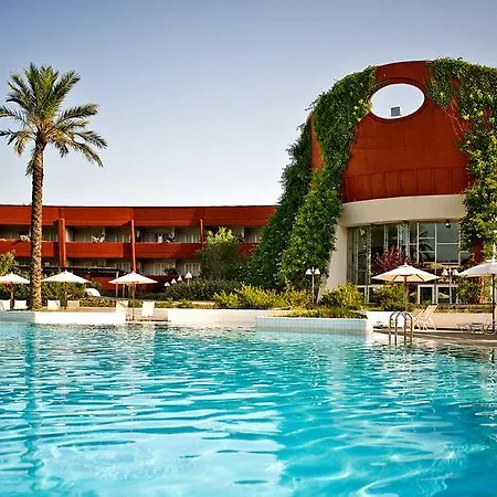 Semesteranläggning (resort) Calanè Village