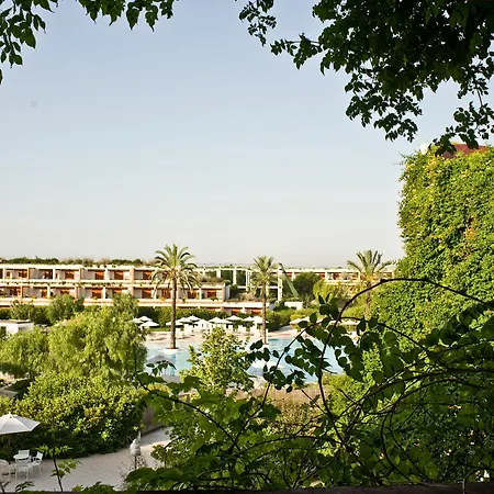 Calanè Village 4*