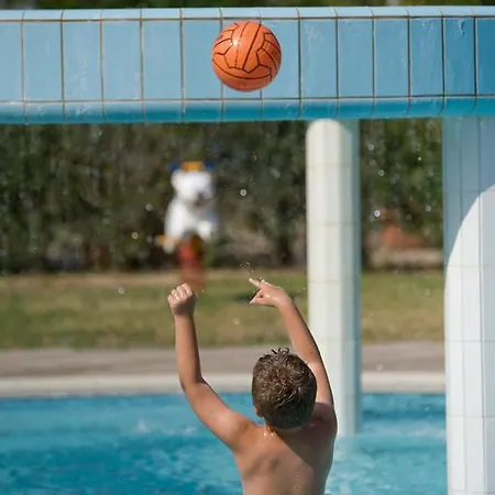 Resort Calane Village 4*