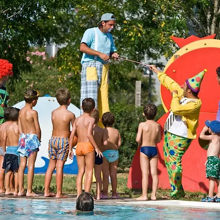 Calane Village 4*